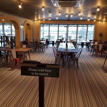 塔特舍尔 Hot Tub Hols 61 Kingfisher Court酒店 外观 照片