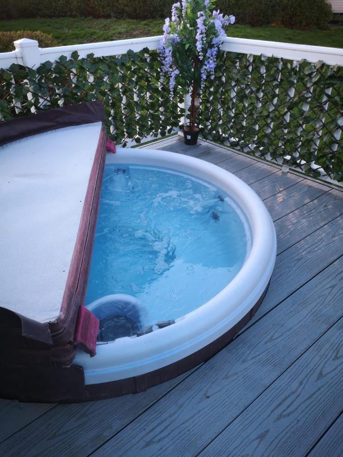 塔特舍尔 Hot Tub Hols 61 Kingfisher Court酒店 外观 照片